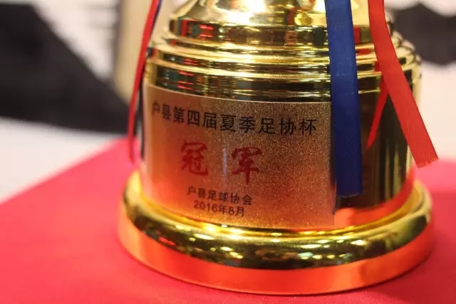 巴黎圣日耳曼的衰落：从交易至今的隐忧
