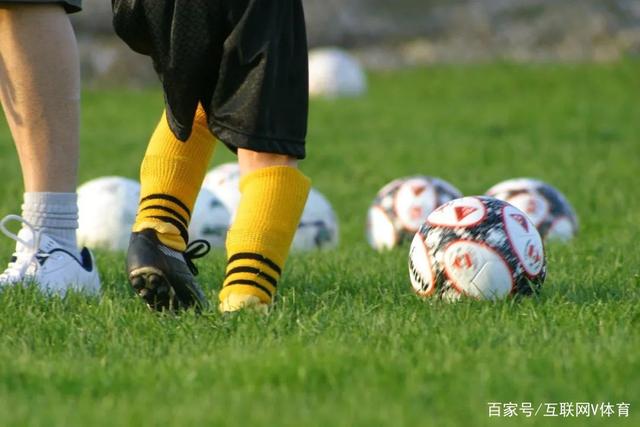 王曦雨以赛保持状态，郑钦文复出可借镜